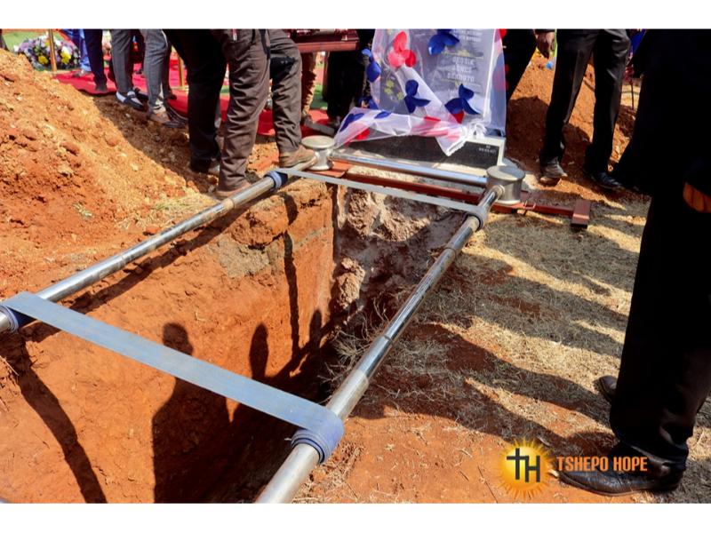 369541319_161112680348053_456755969658839422_n