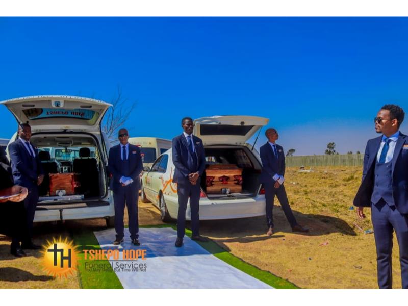 369681200_162514220207899_4325977840822617606_n